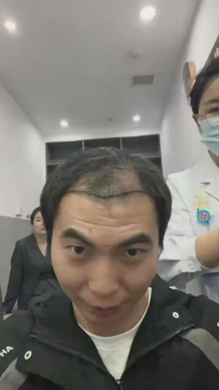 秀发飘逸，提升自信与魅力